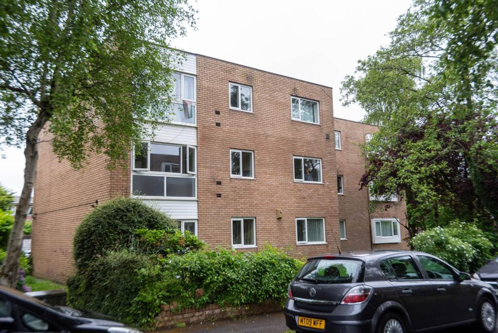 1 bed 1st Floor Flat for rent in Whitefield. From Aubrey Lee & Co - Prestwich