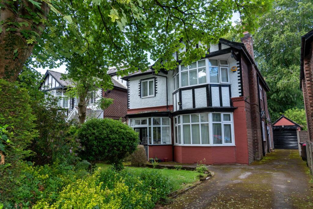 4 bed Detached for rent in Charlestown. From Aubrey Lee & Co - Prestwich