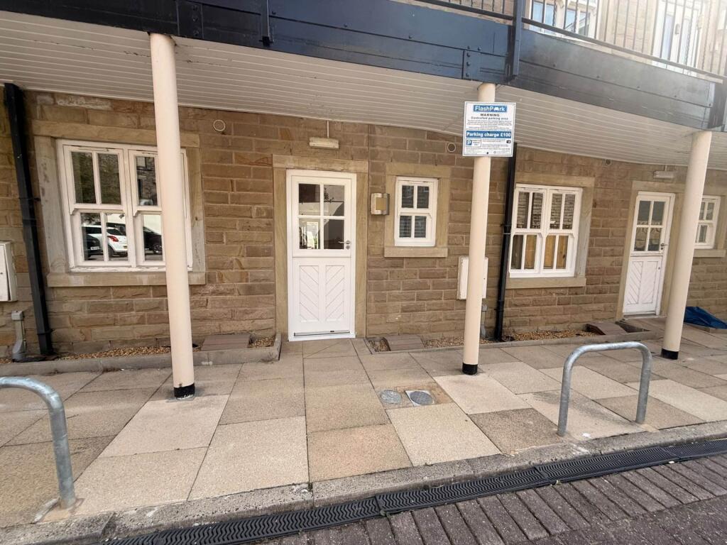 1 bed 1st Floor Flat for rent in Ramsbottom. From Aubrey Lee & Co - Prestwich 1 bed 1st Floor Flat for rent in Ramsbottom. From Aubrey Lee & Co - Prestwich