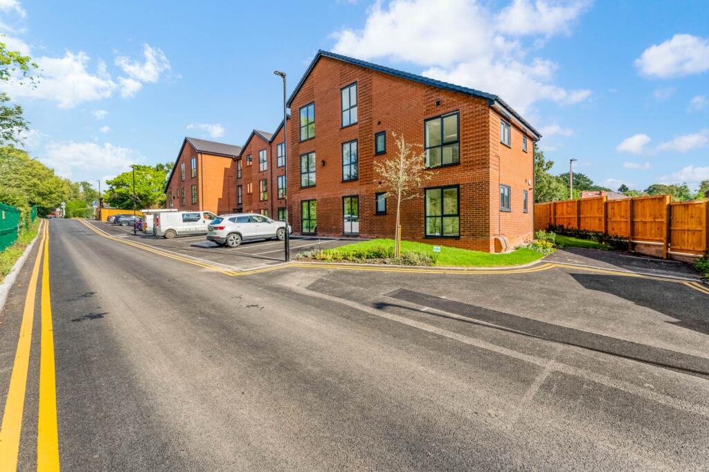 1 bed 1st Floor Flat for rent in Manchester. From Aubrey Lee & Co - Prestwich