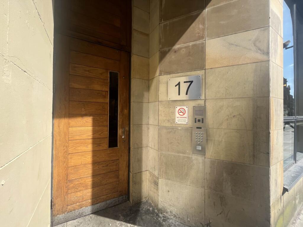 2 bed Duplex for rent in Manchester. From Aubrey Lee & Co - Prestwich