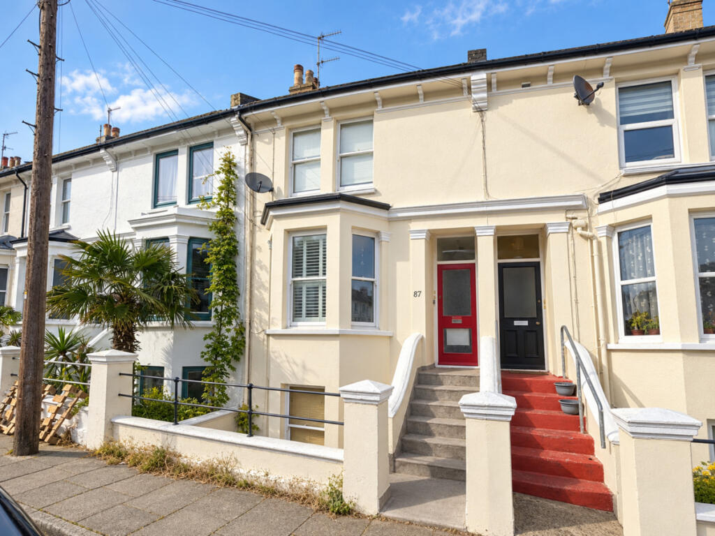 1 bed Apartment for rent in Brighton and Hove. From Elliotts - Hove 1 bed Apartment for rent in Brighton and Hove. From Elliotts - Hove
