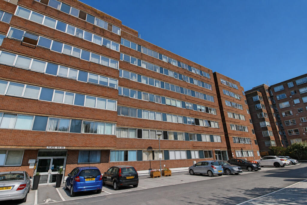 1 bed Apartment for rent in Brighton and Hove. From Elliotts - Hove 1 bed Apartment for rent in Brighton and Hove. From Elliotts - Hove