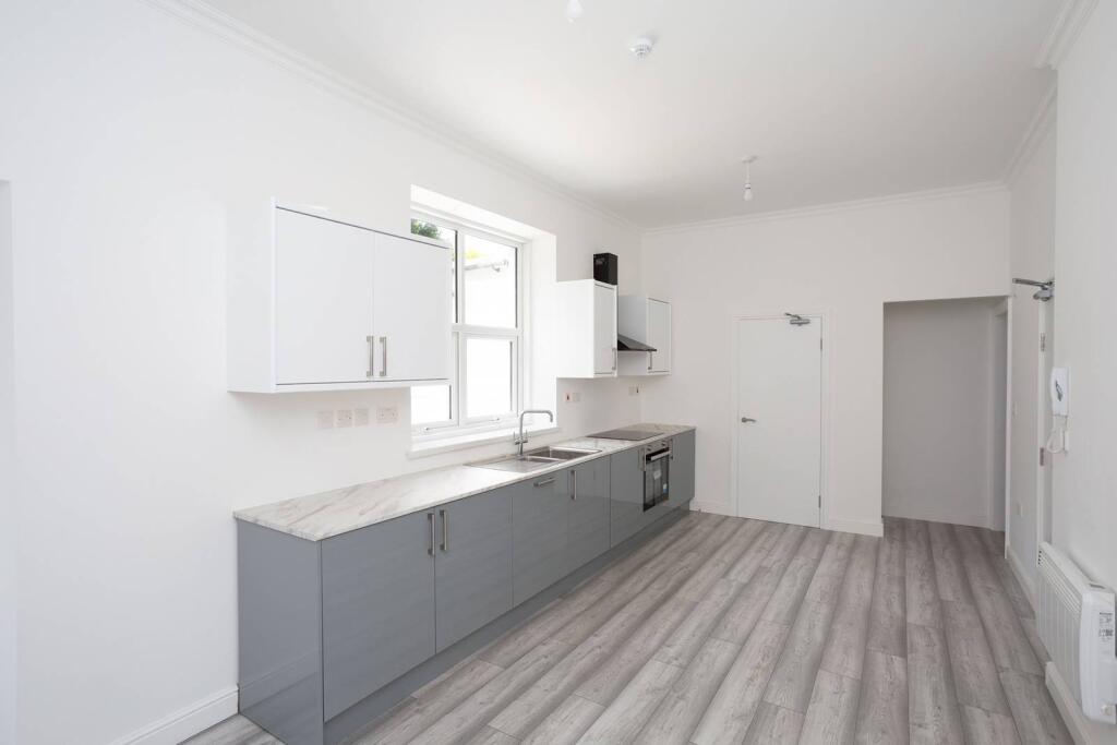 1 bed 1st Floor Flat for rent in Bushey. From Imagine - Bushey