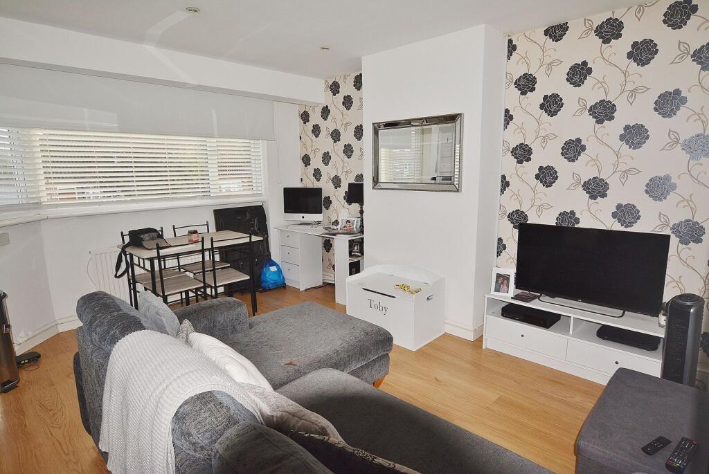1 bed 1st Floor Flat for rent in Bushey. From Imagine - Bushey