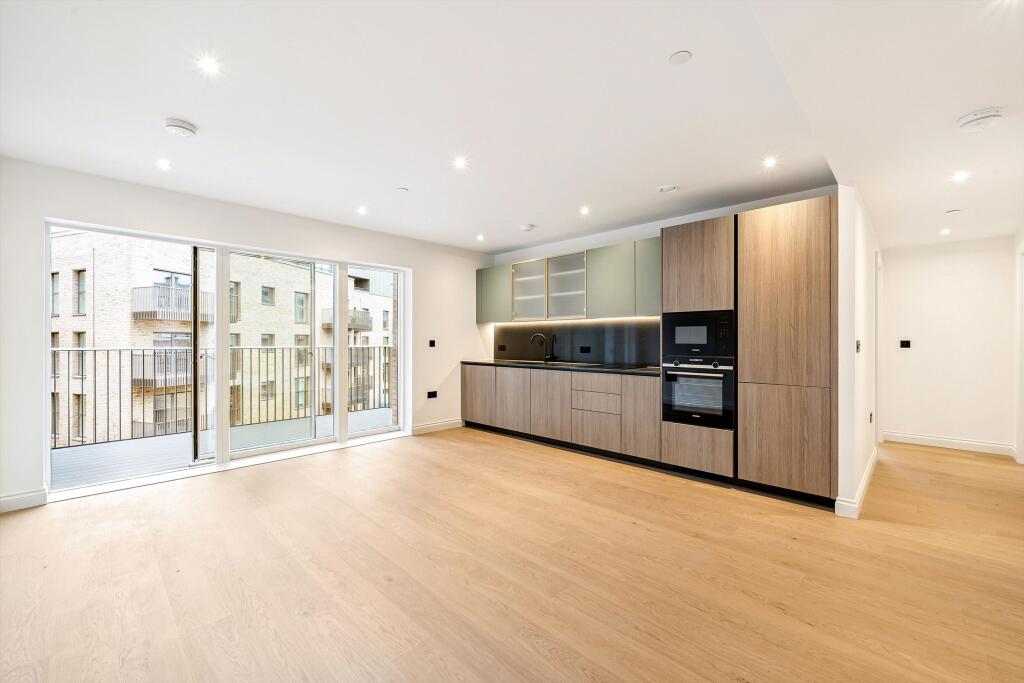 2 bed Apartment for rent in London. From Knight Frank - Fulham