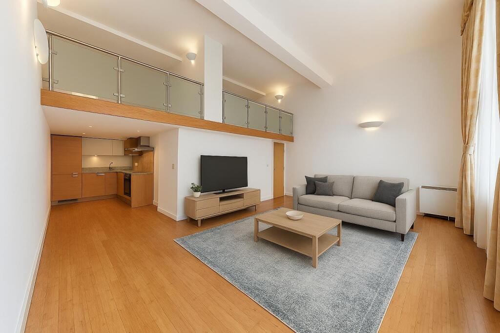 2 bed 1st Floor Flat for rent in London. From Knight Frank - Fulham