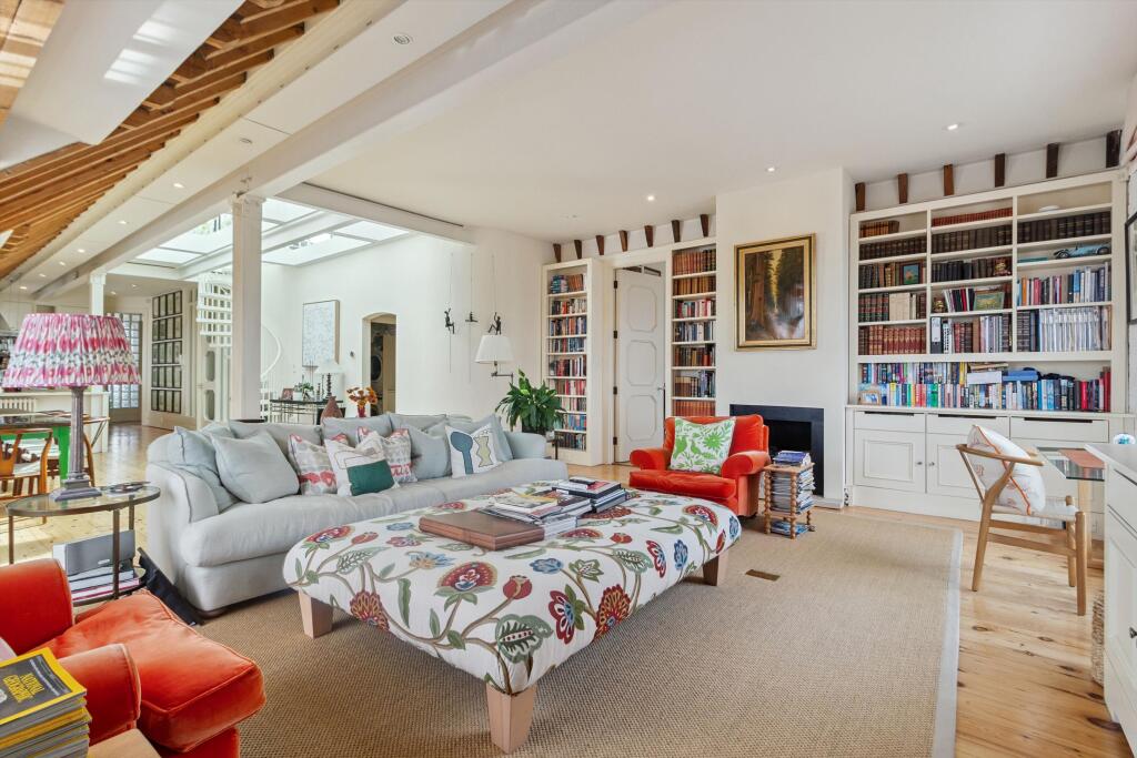3 bed 1st Floor Flat for rent in London. From Knight Frank - Fulham 3 bed 1st Floor Flat for rent in London. From Knight Frank - Fulham