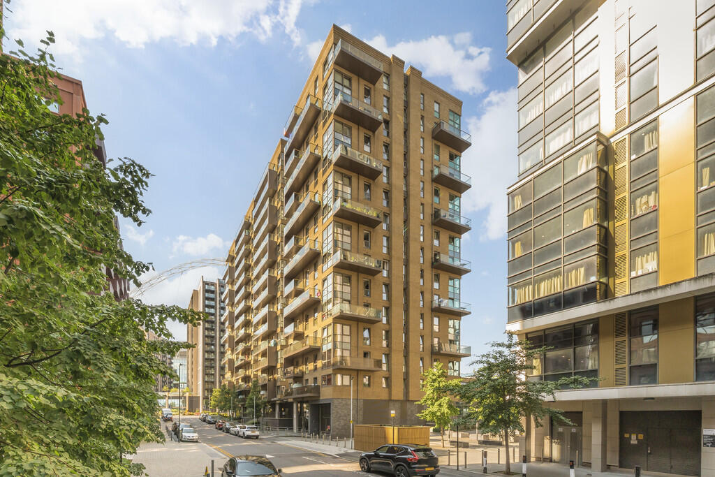 1 bed Apartment for rent in Wembley. From Rawlinson Gold - Harrow Town Centre - Sales