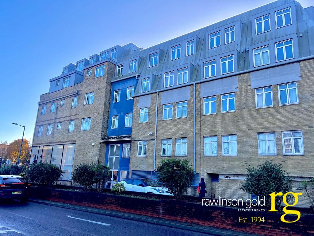 1 bed 1st Floor Flat for rent in Harrow. From Rawlinson Gold - Harrow Town Centre - Sales 1 bed 1st Floor Flat for rent in Harrow. From Rawlinson Gold - Harrow Town Centre - Sales