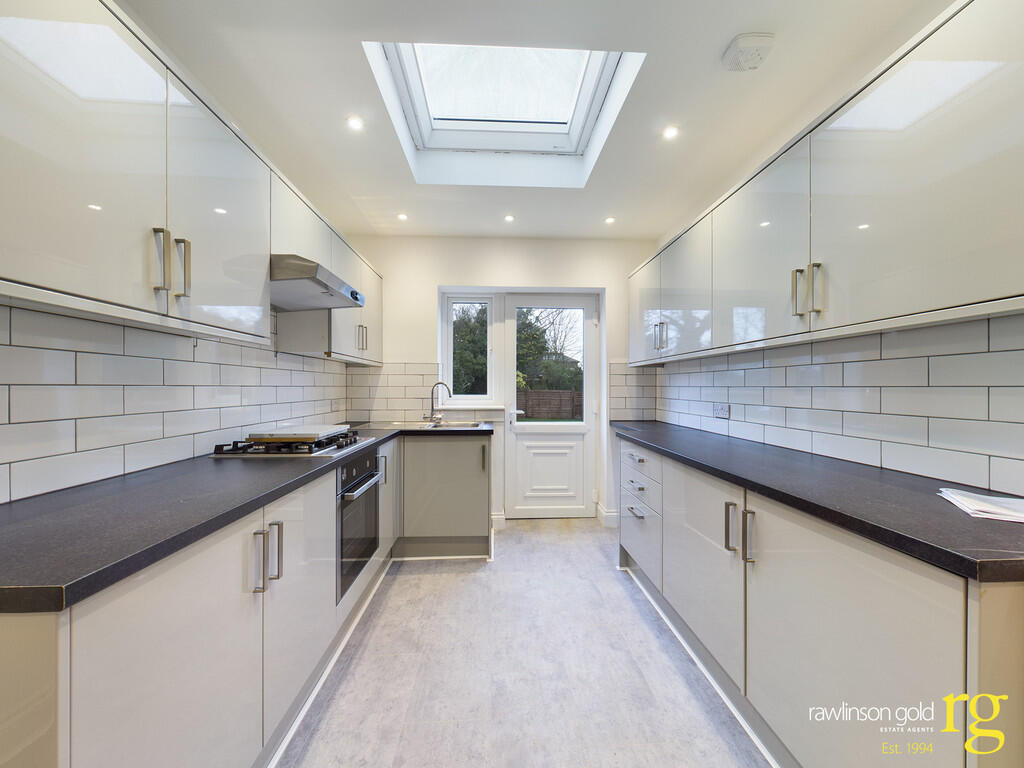 2 bed House (unspecified) for rent in Harrow. From Rawlinson Gold - Harrow Town Centre - Sales