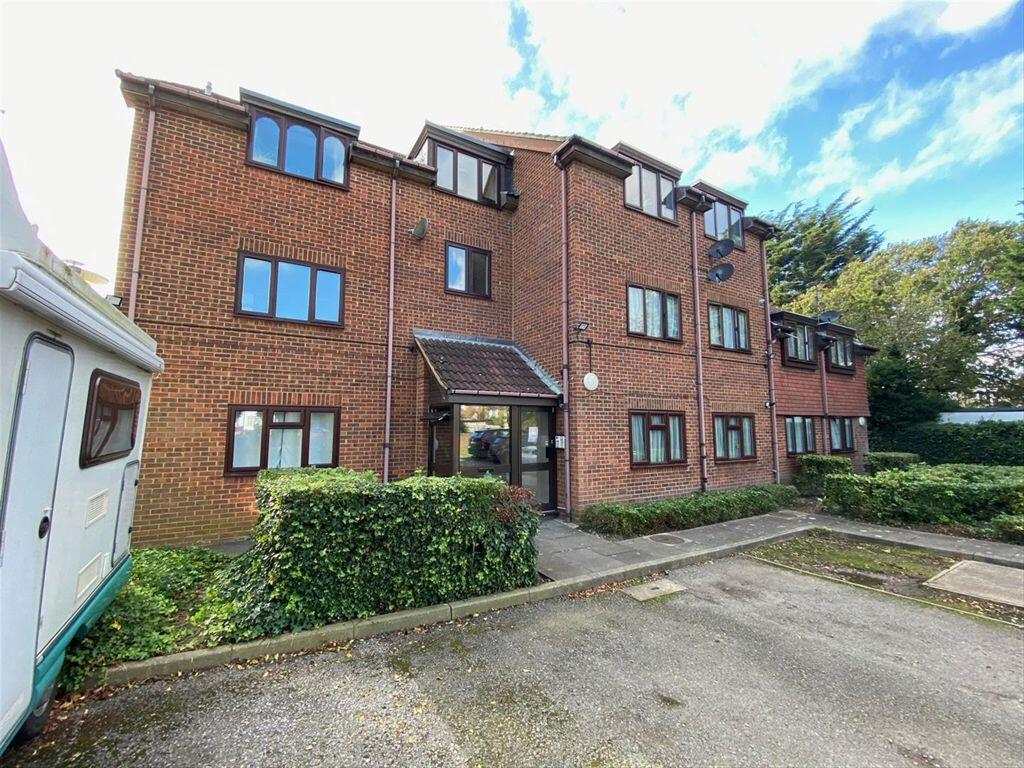 1 bed 1st Floor Flat for rent in Harrow. From Rawlinson Gold - Harrow Town Centre - Sales