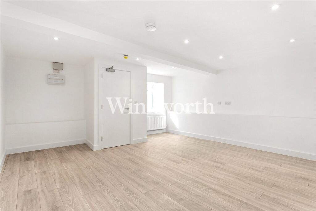 2 bed Apartment for rent in Hornsey. From Winkworth - Harringay