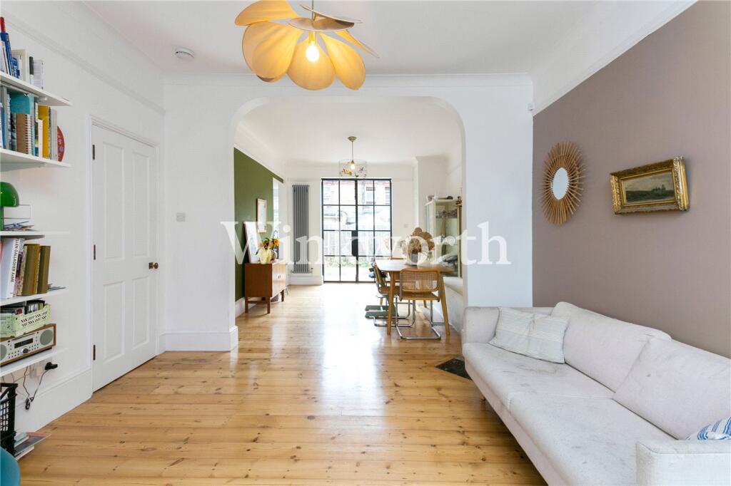 3 bed Mid Terraced House for rent in London. From Winkworth - Harringay 3 bed Mid Terraced House for rent in London. From Winkworth - Harringay