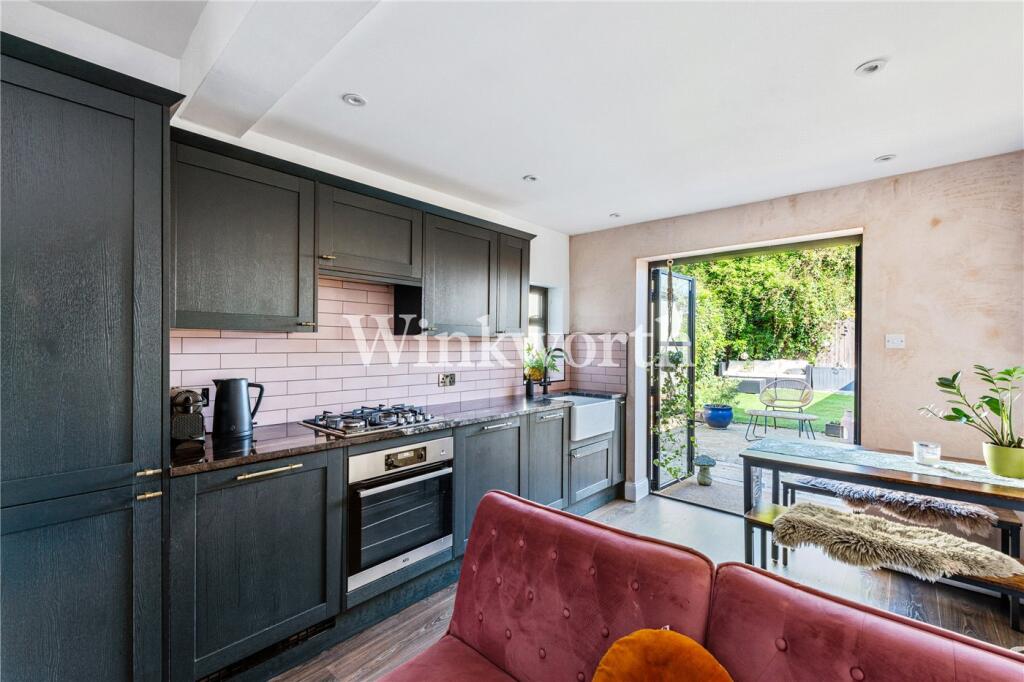 1 bed Apartment for rent in London. From Winkworth - Harringay