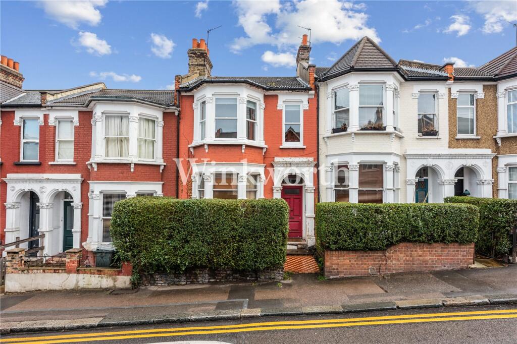 1 bed Apartment for rent in Hornsey. From Winkworth - Harringay