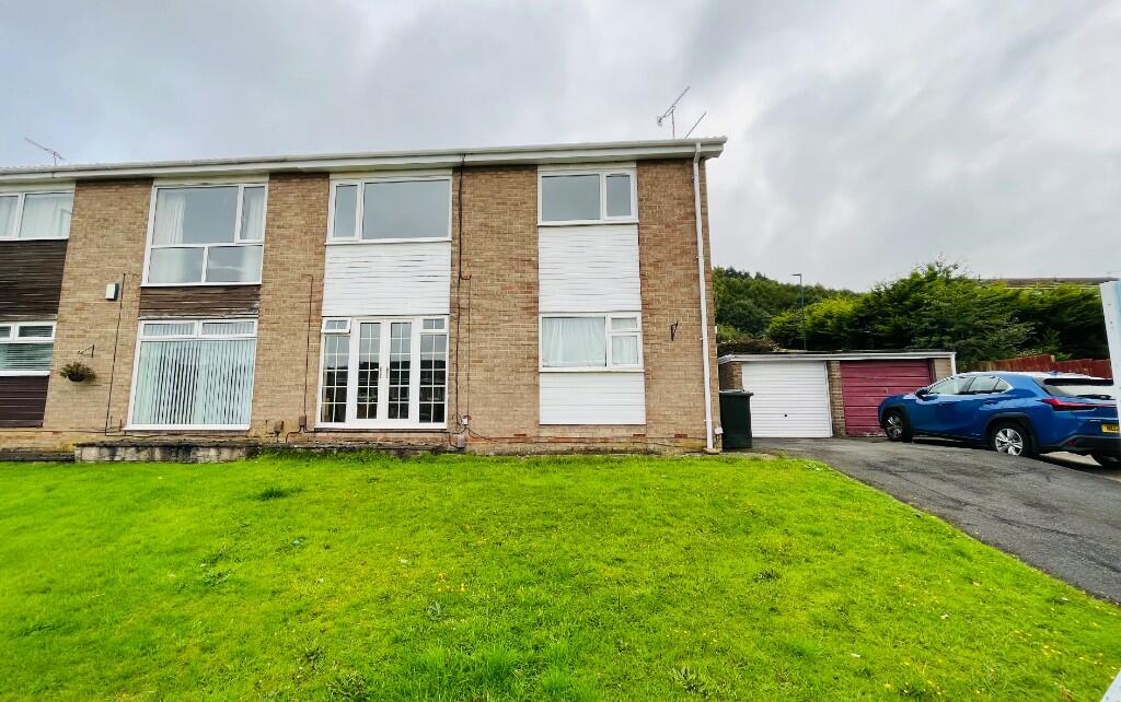 2 bed 1st Floor Flat for rent in Hutton Village. From Allied Management Limited - Guisborough