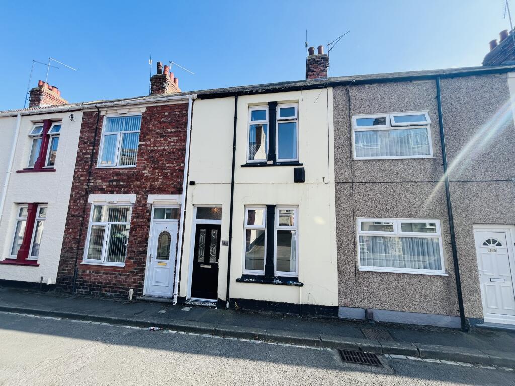 2 bed Mid Terraced House for rent in Guisborough. From Allied Management Limited - Guisborough