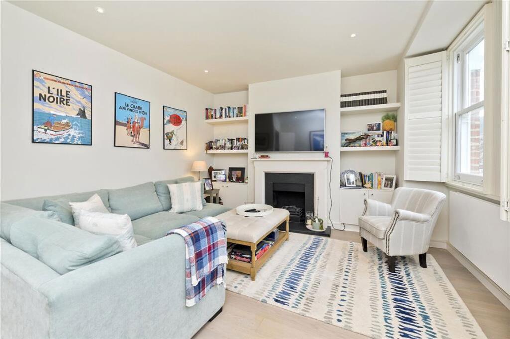 2 bed 1st Floor Flat for rent in London. From Marsh & Parsons - Bishops Park