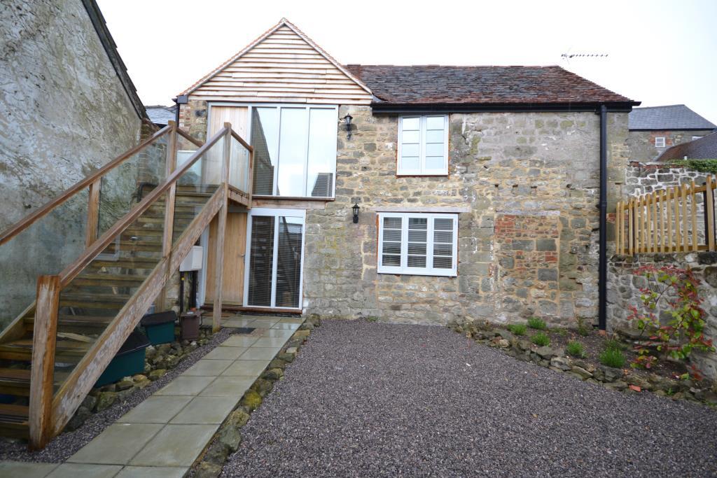 1 bed House (unspecified) for rent in Shaftesbury. From Woolley & Wallis - Shaftesbury 1 bed House (unspecified) for rent in Shaftesbury. From Woolley & Wallis - Shaftesbury