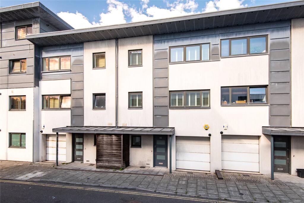 3 bed Detached for rent in Brighton and Hove. From Brand Vaughan - Hove