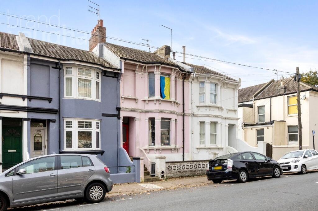 1 bed 1st Floor Flat for rent in Brighton and Hove. From Brand Vaughan - Hove