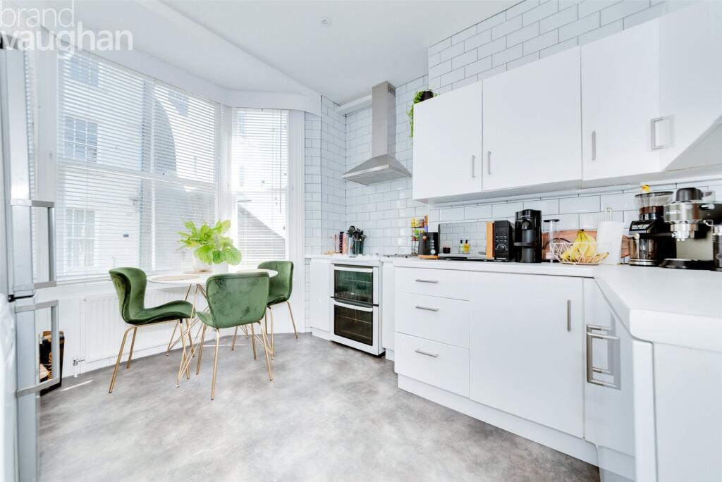 1 bed 1st Floor Flat for rent in Brighton and Hove. From Brand Vaughan - Hove