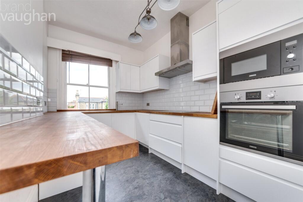1 bed 1st Floor Flat for rent in Brighton and Hove. From Brand Vaughan - Hove