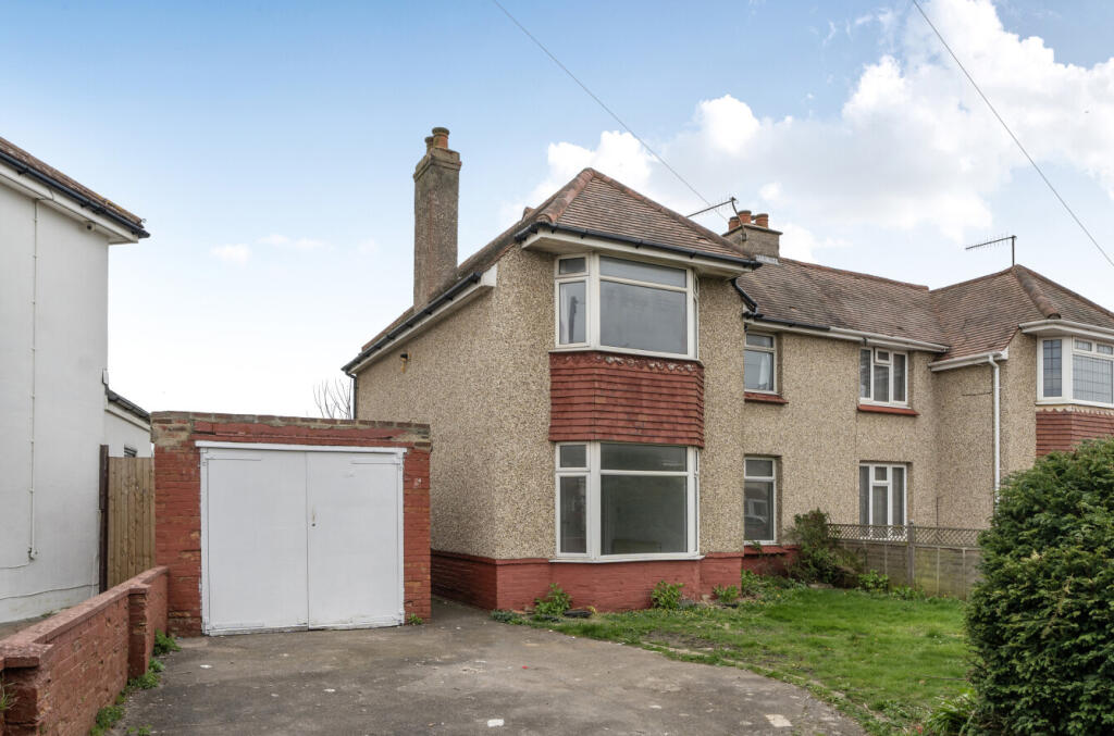 4 bed Semi Detached for rent in Southwick. From Brand Vaughan - Hove 4 bed Semi Detached for rent in Southwick. From Brand Vaughan - Hove