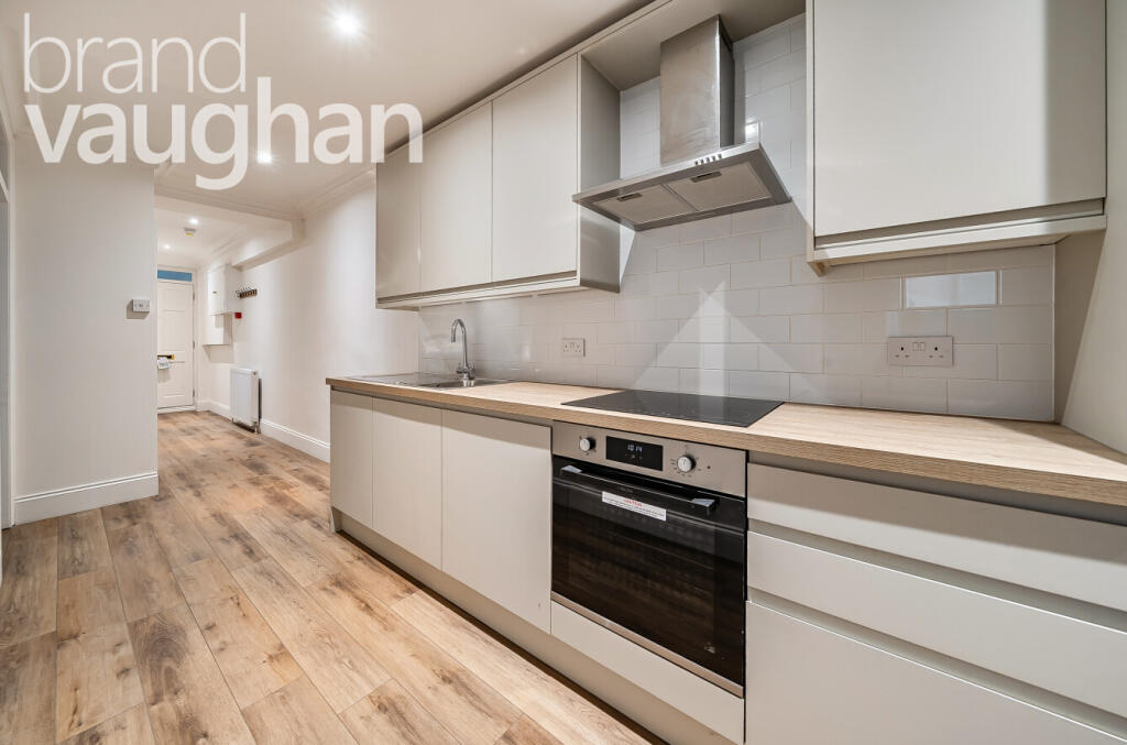 1 bed 1st Floor Flat for rent in Brighton and Hove. From Brand Vaughan - Hove