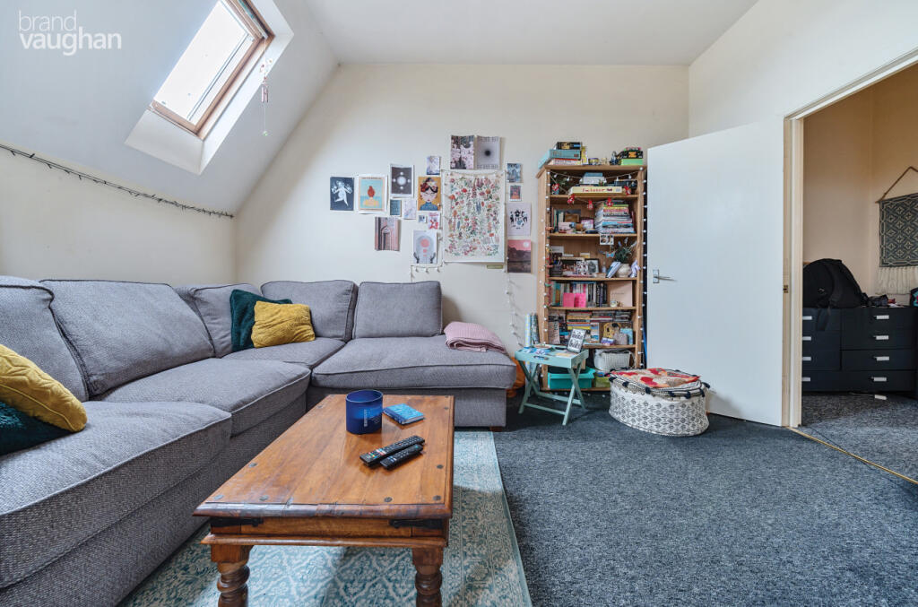 1 bed 1st Floor Flat for rent in Brighton and Hove. From Brand Vaughan - Hove