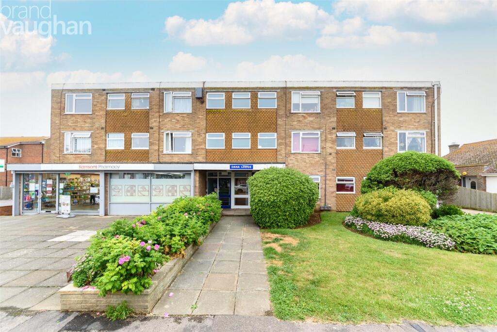 4 bed 1st Floor Flat for rent in Telscombe Cliffs. From Brand Vaughan - Hove 4 bed 1st Floor Flat for rent in Telscombe Cliffs. From Brand Vaughan - Hove