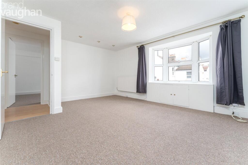 1 bed 1st Floor Flat for rent in Portslade-by-Sea. From Brand Vaughan - Hove 1 bed 1st Floor Flat for rent in Portslade-by-Sea. From Brand Vaughan - Hove