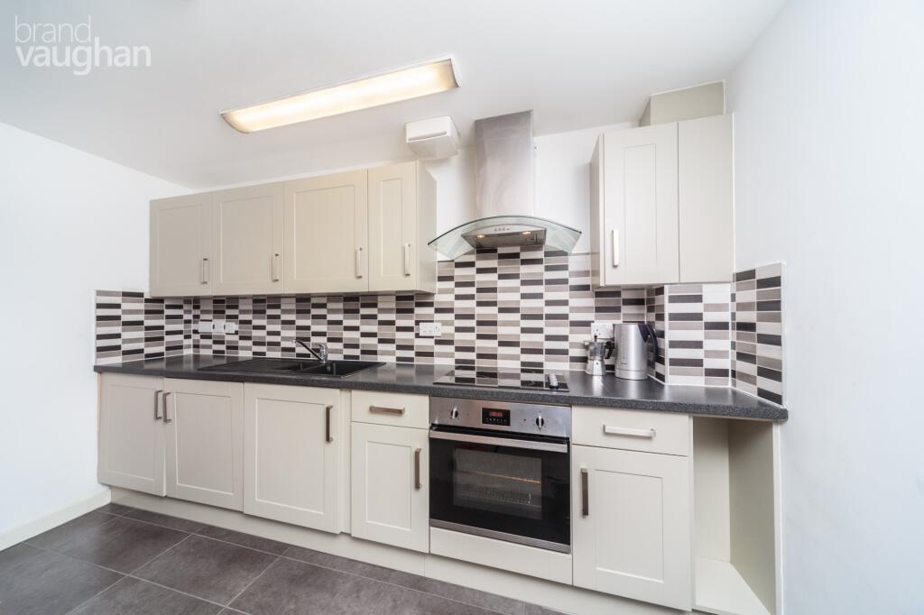 1 bed 1st Floor Flat for rent in Brighton and Hove. From Brand Vaughan - Hove