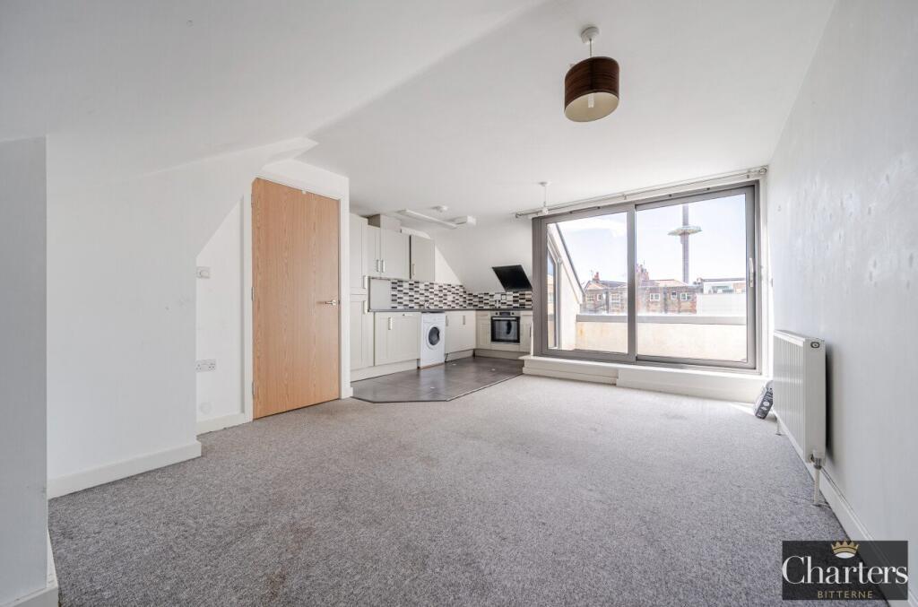 2 bed 1st Floor Flat for rent in Brighton and Hove. From Brand Vaughan - Hove 2 bed 1st Floor Flat for rent in Brighton and Hove. From Brand Vaughan - Hove