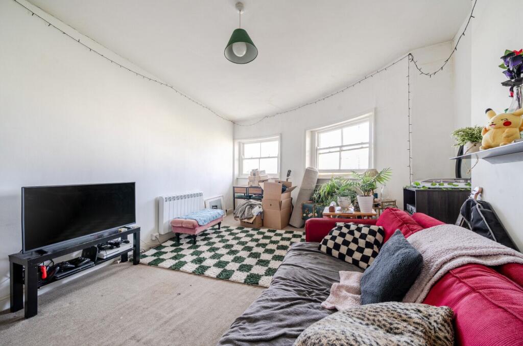 1 bed 1st Floor Flat for rent in Brighton and Hove. From Brand Vaughan - Hove 1 bed 1st Floor Flat for rent in Brighton and Hove. From Brand Vaughan - Hove
