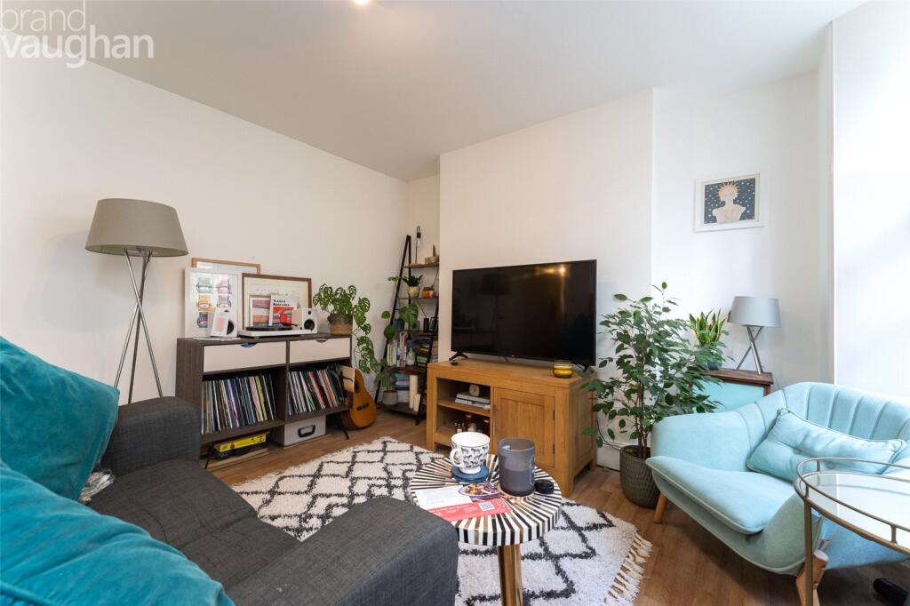 1 bed 1st Floor Flat for rent in Brighton and Hove. From Brand Vaughan - Hove