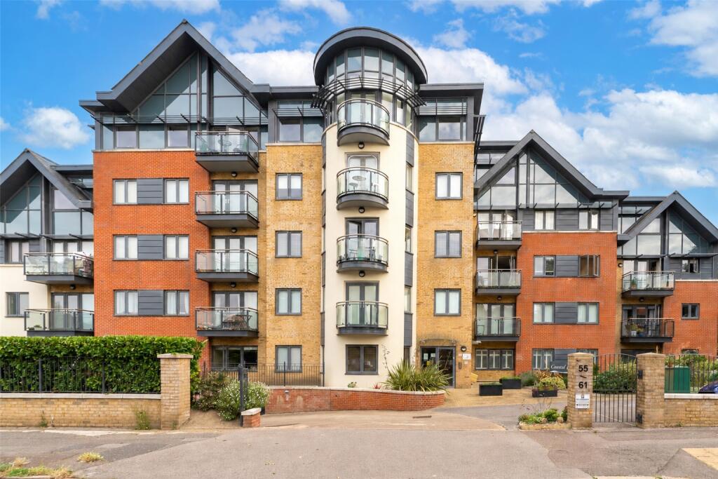 1 bed 1st Floor Flat for rent in Portslade-by-Sea. From Brand Vaughan - Hove