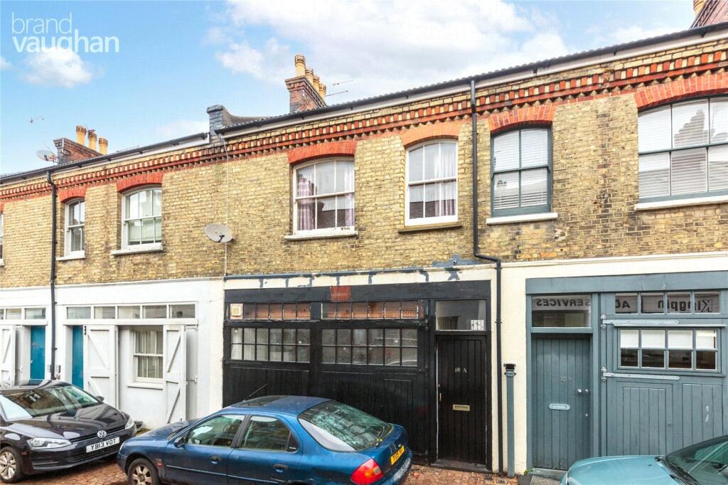 5 bed Mid Terraced House for rent in Brighton and Hove. From Brand Vaughan - Student Lettings - Brighton