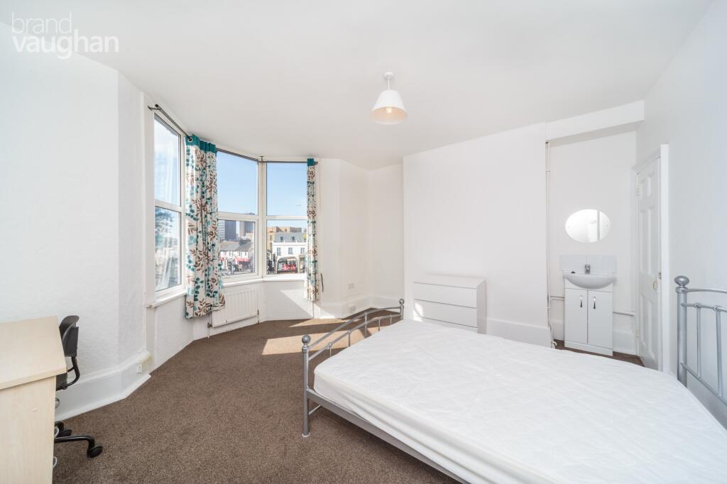 7 bed End of Terrace for rent in Brighton and Hove. From Brand Vaughan - Student Lettings - Brighton 7 bed End of Terrace for rent in Brighton and Hove. From Brand Vaughan - Student Lettings - Brighton