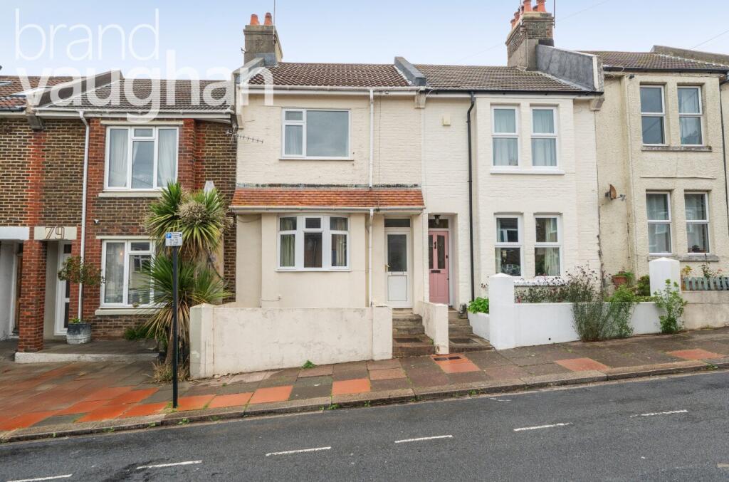 4 bed Mid Terraced House for rent in Ovingdean. From Brand Vaughan - Student Lettings - Brighton