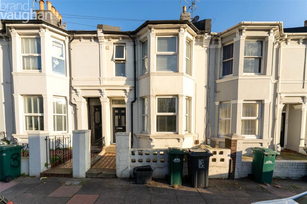 5 bed Mid Terraced House for rent in Brighton and Hove. From Brand Vaughan - Student Lettings - Brighton 5 bed Mid Terraced House for rent in Brighton and Hove. From Brand Vaughan - Student Lettings - Brighton