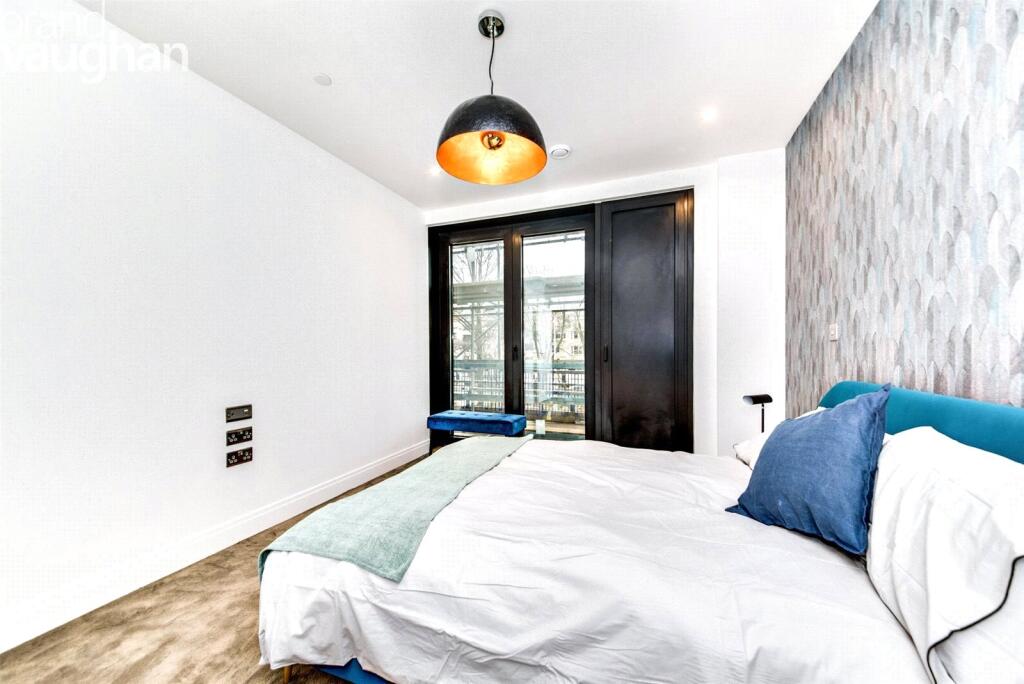 1 bed 1st Floor Flat for rent in Brighton and Hove. From Brand Vaughan - Student Lettings - Brighton