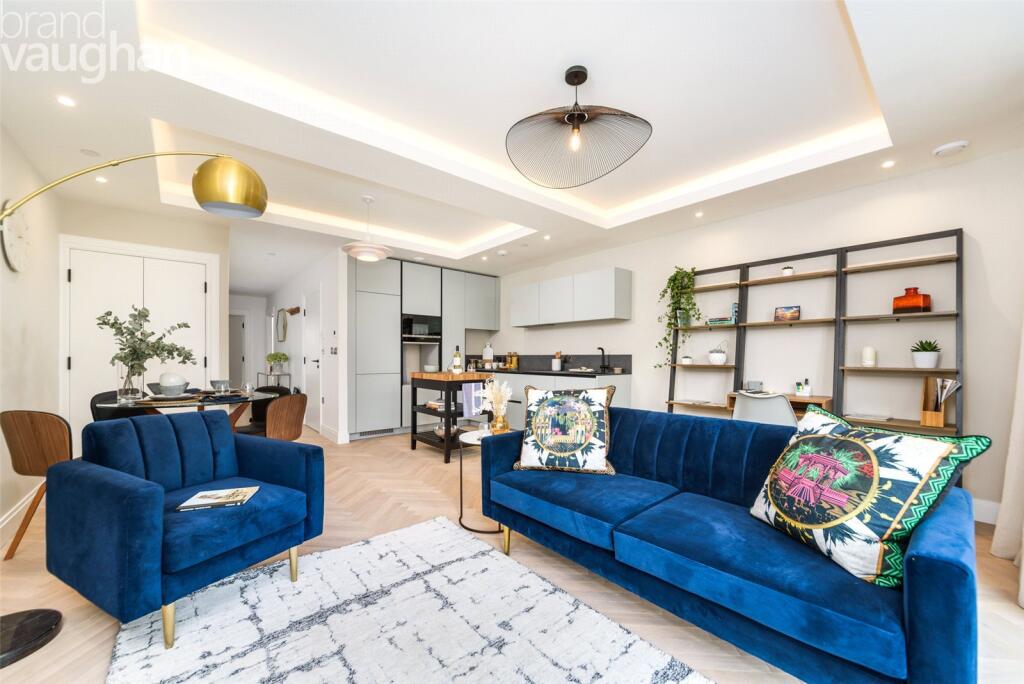 2 bed 1st Floor Flat for rent in Brighton and Hove. From Brand Vaughan - Student Lettings - Brighton