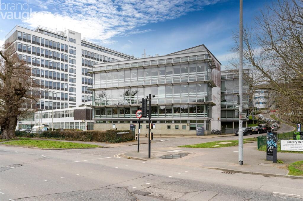 5 bed Semi Detached for rent in Ovingdean. From Brand Vaughan - Student Lettings - Brighton 5 bed Semi Detached for rent in Ovingdean. From Brand Vaughan - Student Lettings - Brighton