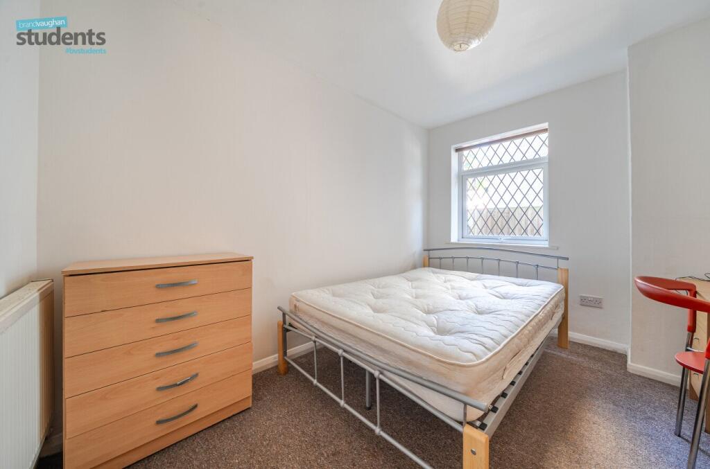 1 bed Semi Detached for rent in Ovingdean. From Brand Vaughan - Student Lettings - Brighton