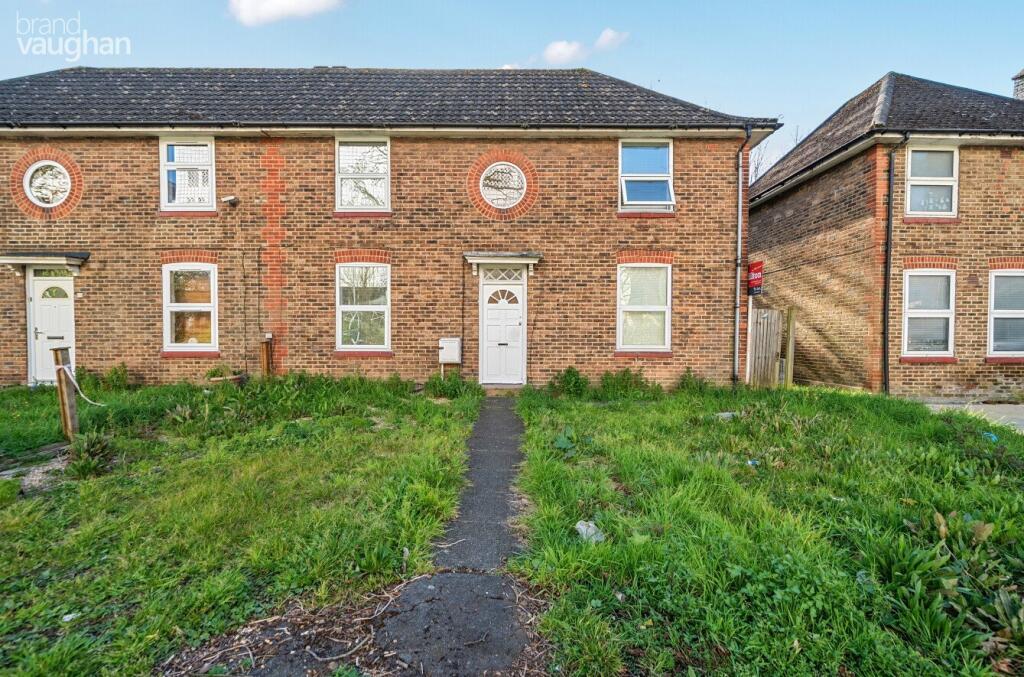 4 bed Semi Detached for rent in Ovingdean. From Brand Vaughan - Student Lettings - Brighton 4 bed Semi Detached for rent in Ovingdean. From Brand Vaughan - Student Lettings - Brighton