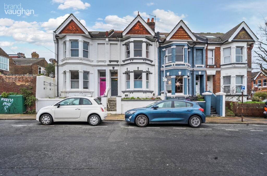 5 bed Mid Terraced House for rent in Brighton and Hove. From Brand Vaughan - Student Lettings - Brighton