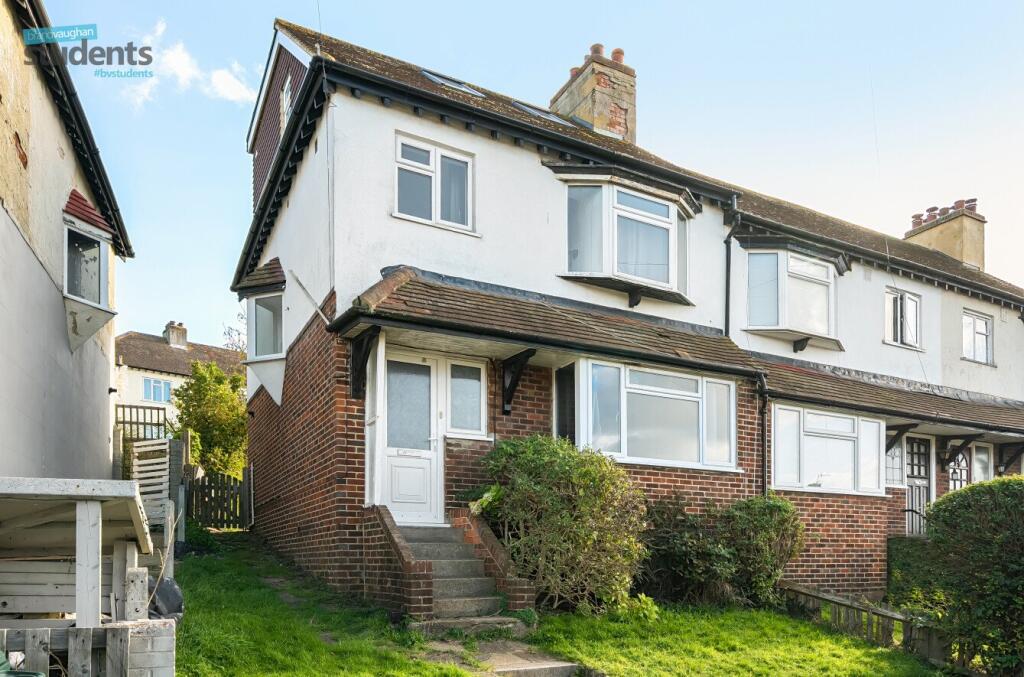 4 bed End of Terrace for rent in Ovingdean. From Brand Vaughan - Student Lettings - Brighton 4 bed End of Terrace for rent in Ovingdean. From Brand Vaughan - Student Lettings - Brighton