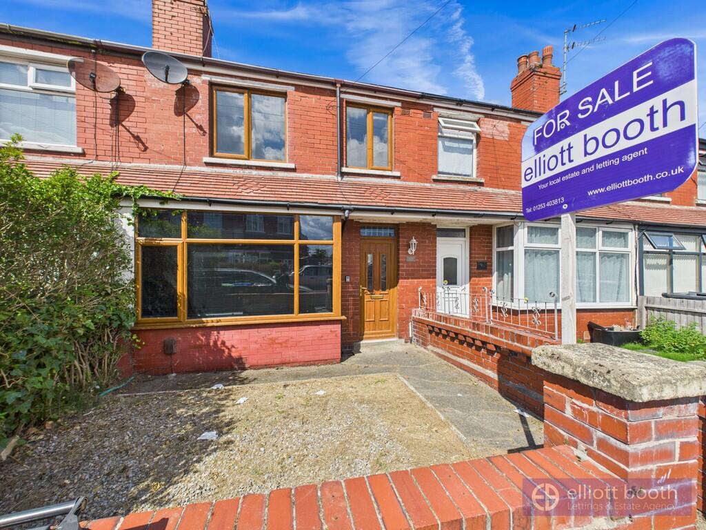 3 bed Mid Terraced House for rent in Blackpool. From Elliott Booth - Blackpool